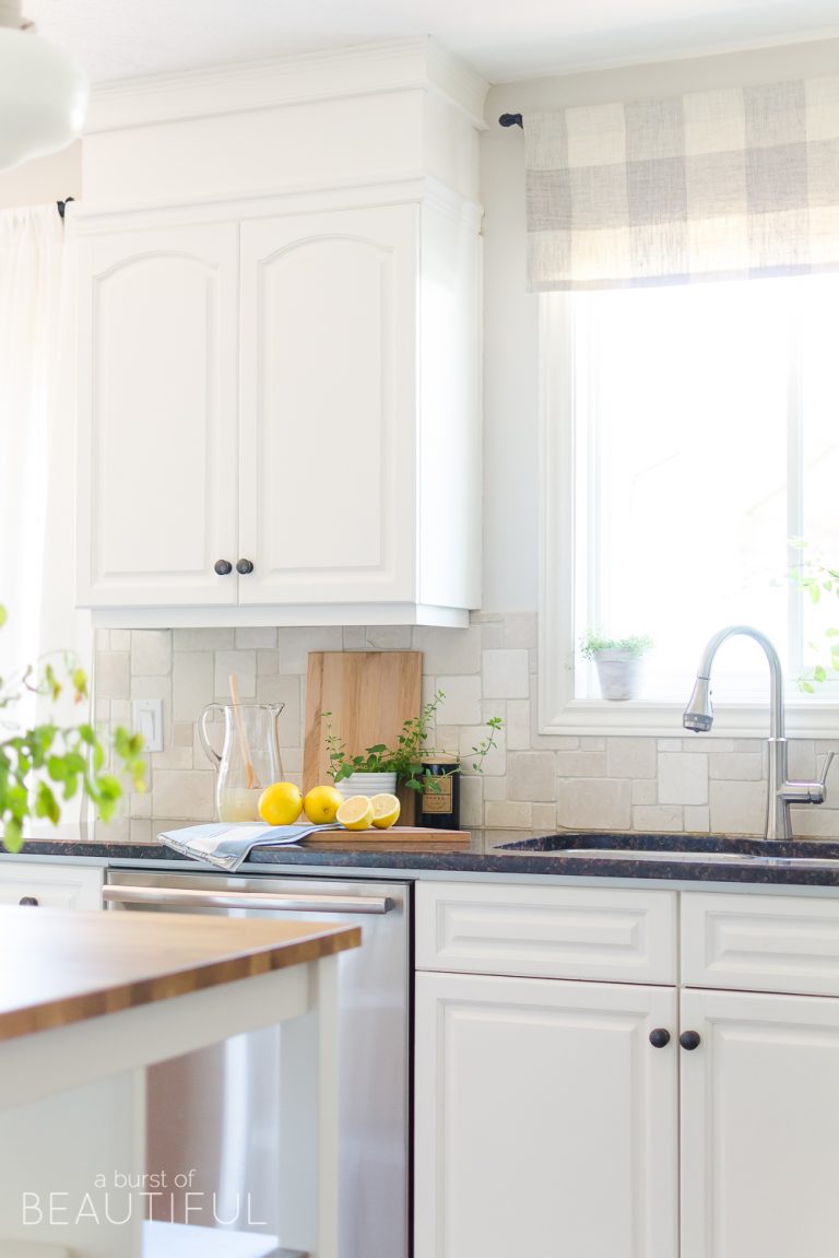 Summer Home Tour | Relaxed Modern Farmhouse Kitchen - Nick + Alicia