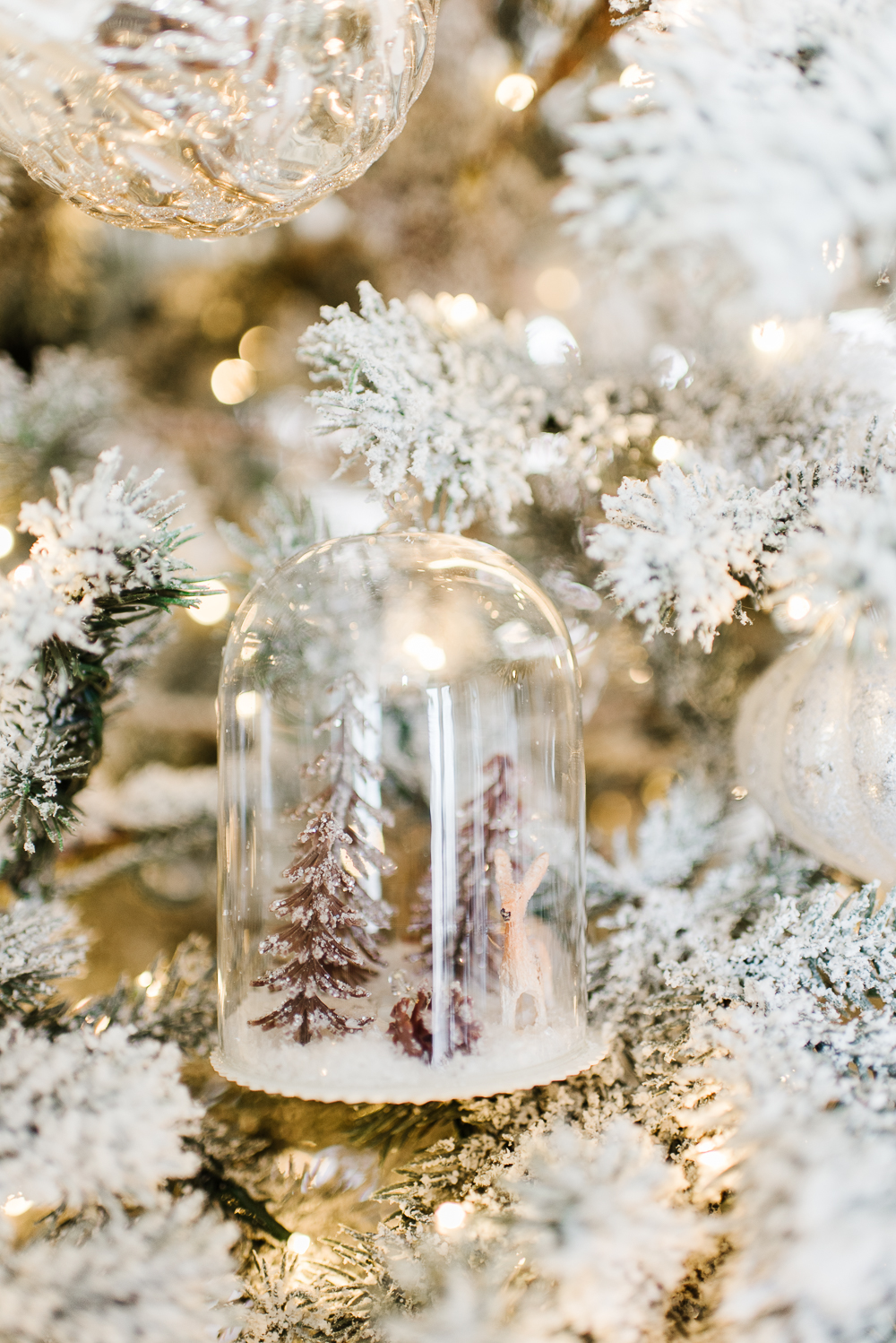 10 must follow tips for decorating gorgeous Christmas Trees — Liaisons De  Fleurs