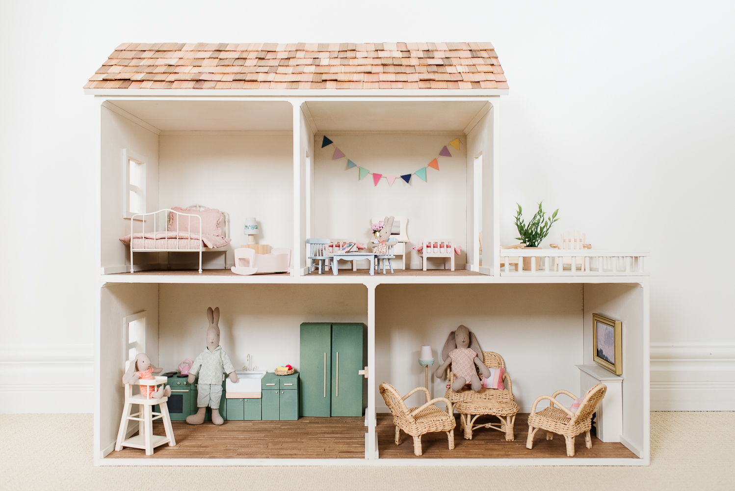 New and used Wooden Dolls Houses for sale