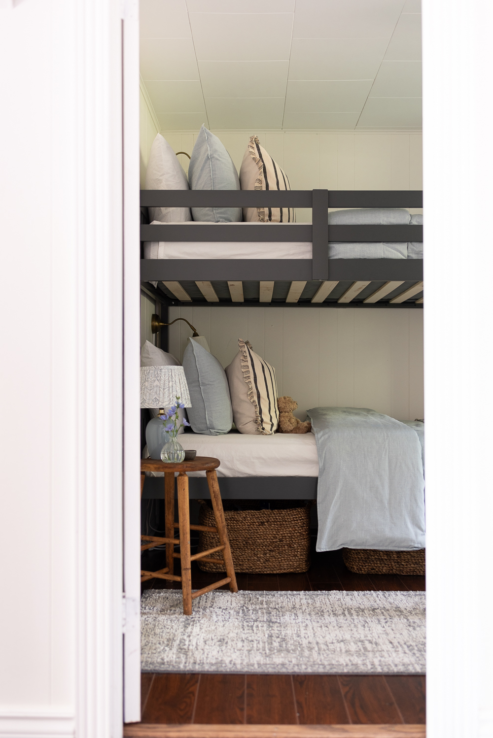 Rooms to go store cottage bunk bed